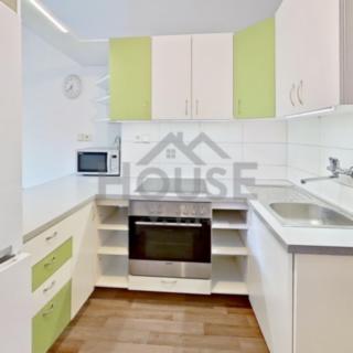 Prodej bytu 2+kk 41 m² Praha
