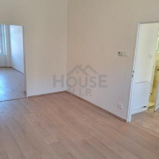Prodej bytu 3+1 60 m² Praha