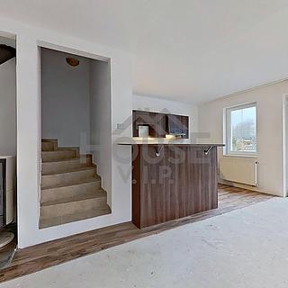 Prodej rodinného domu 158 m&sup2; Nelahozeves