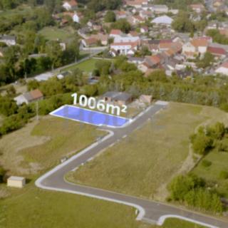 Prodej stavební parcely 1006 m² Svinařov