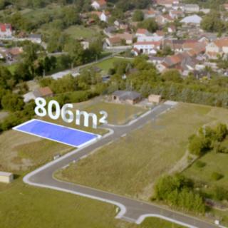 Prodej stavební parcely 806 m² Svinařov