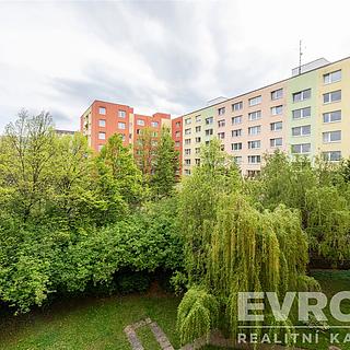 Prodej bytu 3+1 77 m² Praha Hlubočepy, Voskovcova