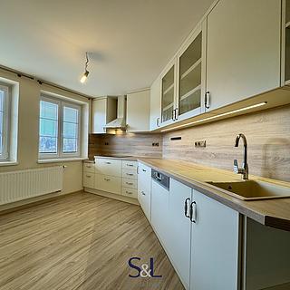 Pronájem bytu 2+kk 57 m&sup2; Nový Bor