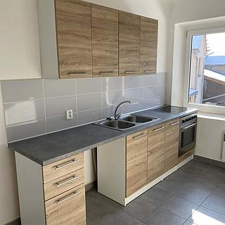 Pronájem bytu 2+1 64 m&sup2; Mimoň