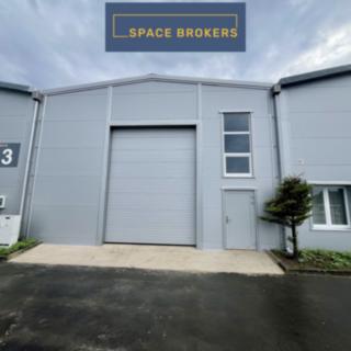 Pronájem skladu 440 m² Mělník