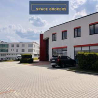 Pronájem obchodu 1290 m² Praha