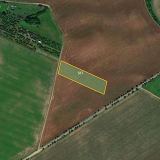 Prodej zemědělské půdy 14 449 m² Roštění