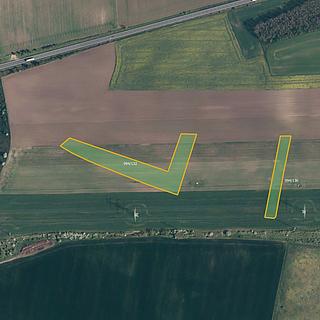 Prodej zemědělské půdy 16348 m&sup2; Sazená