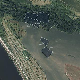 Prodej zemědělské půdy 17 610 m² Mělník