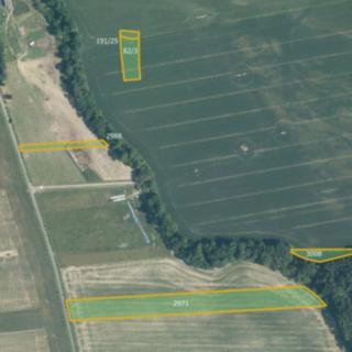 Prodej zemědělské půdy 21 613 m² Hranice III-Velká