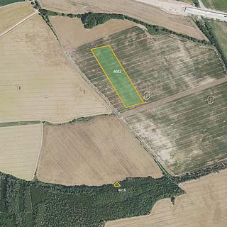 Prodej zemědělské půdy 8 973 m² Nesuchyně