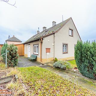 Prodej rodinného domu 80 m&sup2; Dubicko