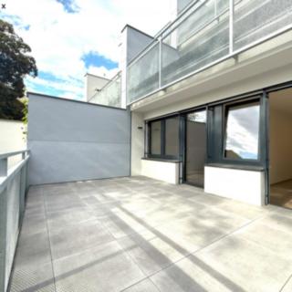 Pronájem bytu 2+kk 85 m² Praha