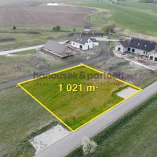 Prodej stavební parcely 1021 m² Divec