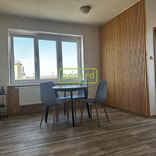 Pronájem bytu 3+kk 77 m² Tetčice, Nádražní