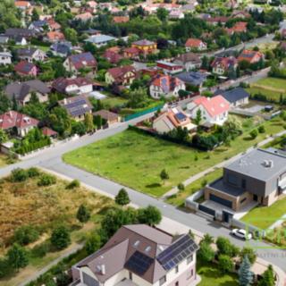 Prodej stavební parcely 1 196 m² Jesenice, Racková