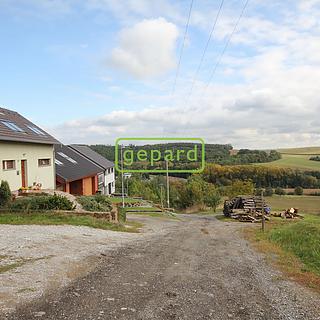 Prodej stavební parcely 3885 m&sup2; Mokrá-Horákov