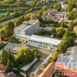 Pronájem kanceláře 73 m² Praha