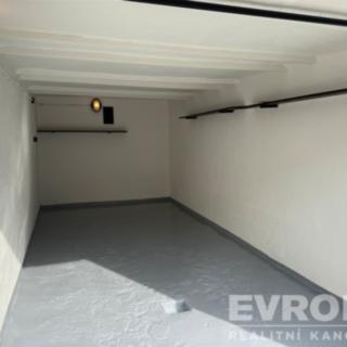 Prodej garáže 18 m² Praha