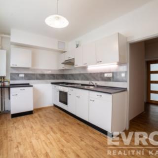 Pronájem bytu 2+1 54 m² Praha Radlice, Na Farkáně III