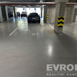 Prodej parkovacího místa 30 m² Praha Vysočany, Čerpadlová