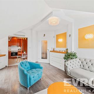 Prodej bytu 2+kk 52 m² Praha