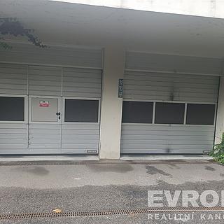 Pronájem parkovacího místa 18 m² Praha Dejvice, Heinemannova