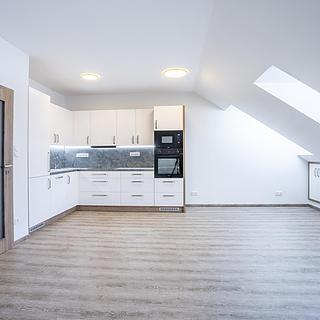 Pronájem bytu 2+kk 59 m² Chotěboř, Palackého