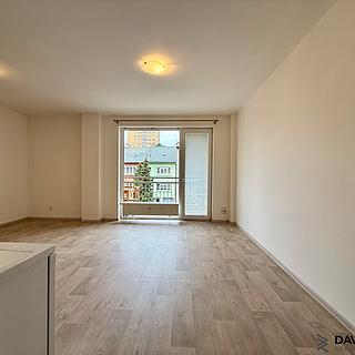 Pronájem bytu 1+kk, garsoniery 37 m&sup2; Brno