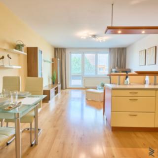 Prodej bytu 3+kk 116 m² Modřice, Přízřenická