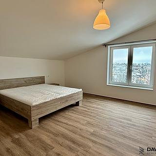 Pronájem bytu 2+kk 70 m² Nové Město na Moravě, Žďárská