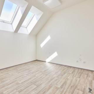 Pronájem kanceláře 14 m² Rajhrad, Stará pošta