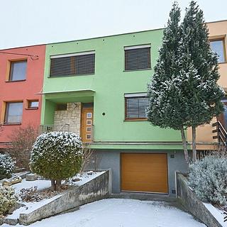 Prodej rodinného domu 219 m&sup2; Blučina