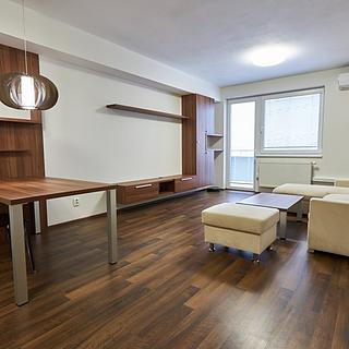 Pronájem bytu 2+kk 69 m&sup2; Brno