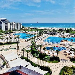 Prodej bytu 1+kk a garsoniéry 50 m² v Bulharsku