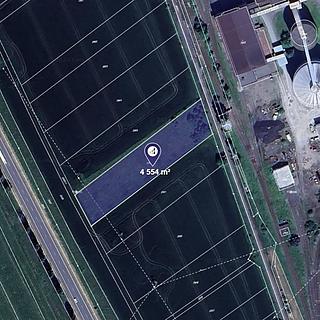 Prodej komerčního pozemku 4 554 m² Opava