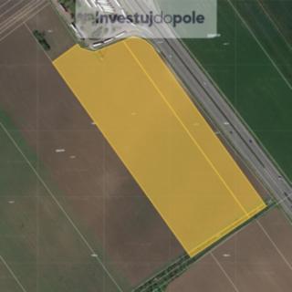 Prodej komerčního pozemku 47638 m² Ladná
