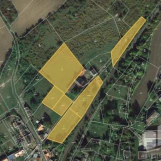 Prodej podílu stavební parcely 1492 m² Holedeč