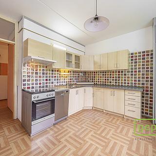 Prodej bytu 3+1 77 m² Sokolov, Atletická