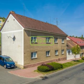Prodej rodinného domu 281 m² Zbiroh