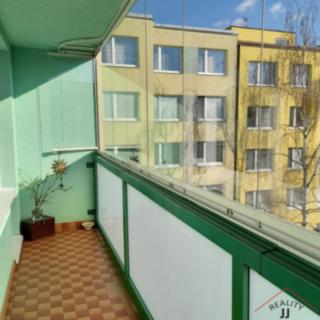 Pronájem bytu 3+1 84 m² Praha