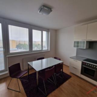 Pronájem bytu 2+kk 76 m² Praha, Petržílkova