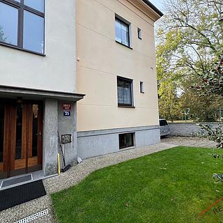 Pronájem bytu 1+kk a garsoniéry 26 m² Praha, U třetí baterie
