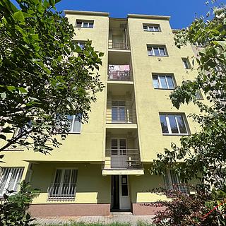 Pronájem bytu 2+kk 46 m² Praha, V olšinách