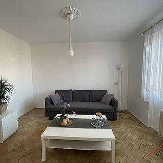 Pronájem bytu 2+1 56 m&sup2; Praha