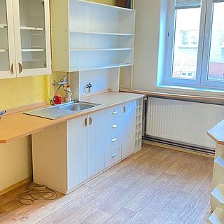 Prodej bytu 3+1 70 m² Krnov Pod Bezručovým vrchem, Myslbekova