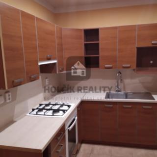 Pronájem bytu 3+1 63 m² Havířov Šumbark, Mládí