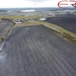Prodej zemědělské půdy 40 894 m² Budčeves
