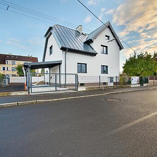 Prodej rodinného domu 164 m² Františkovy Lázně Horní Lomany, Budovatelská