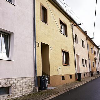 Prodej rodinného domu 271 m&sup2; Sokolov